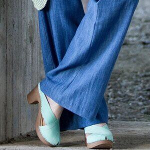 Calou Maria Clog, Robin's Egg Blue, size 38/7.5